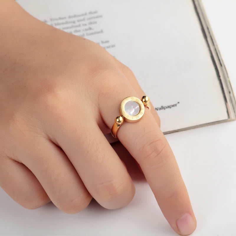 Classic Design Can Be Rotated Enamel and Shell Roman Numeral Beautiful Woman Ring Stainless Steel Brand Ring Jewelry for Women